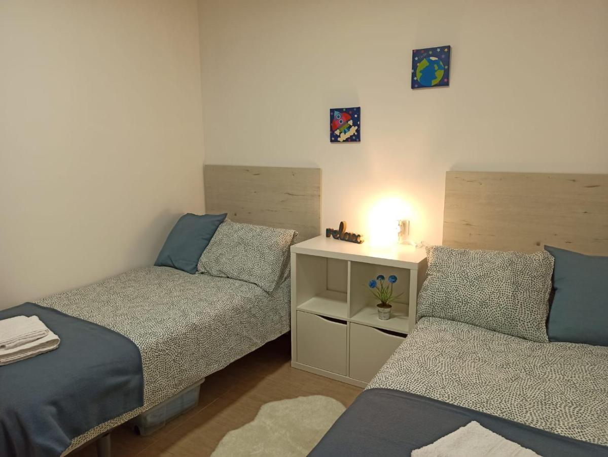 Apartamento Bolboretas Con Parking Privado Ares Exterior foto
