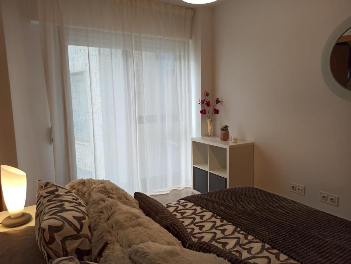 Apartamento Bolboretas Con Parking Privado Ares Exterior foto